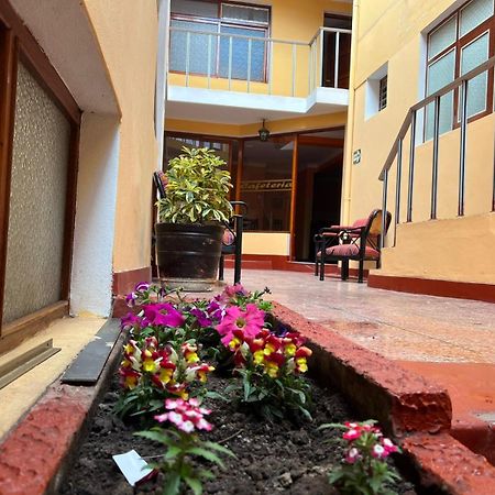 Hostal Huayna House Go Cuzco Exterior photo