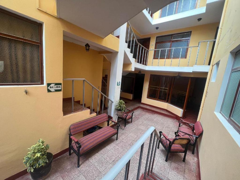 Hostal Huayna House Go Cuzco Exterior photo